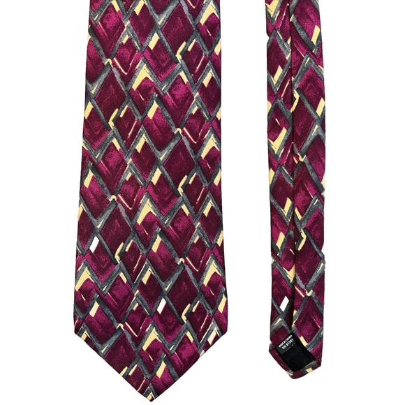 Metropolitan Museum Of Art Tie Silk Maroon Geometric Print 4"x58" - Picture 1 of 4